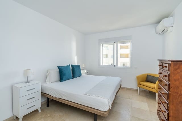2 sypialnia Apartament na sprzedaż w Puerto de Estepona, Estepona z basenem - 529 000 € (Ref: 10166620)
