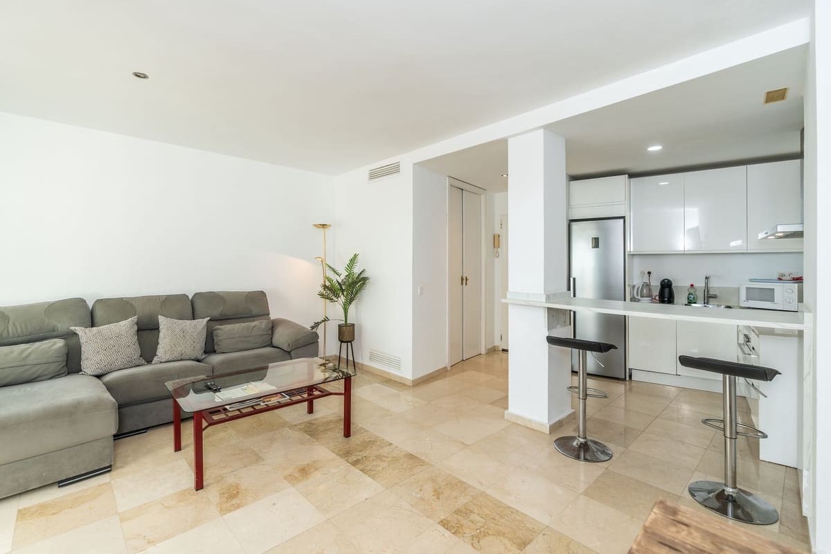 2 sypialnia Apartament na sprzedaż w Estepona z basenem - 529 000 € (Ref: 10166620)