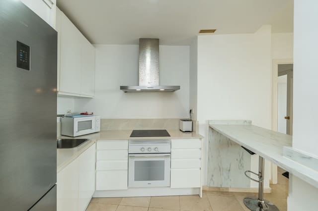 2 sypialnia Apartament na sprzedaż w Puerto de Estepona, Estepona z basenem - 529 000 € (Ref: 10166620)