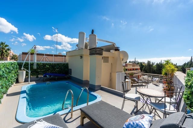 3 soveværelse Lejlighed til salg i Playa Bajadilla - Puertos, Marbella med swimmingpool - € 1.495.000 (Ref: 10166621)