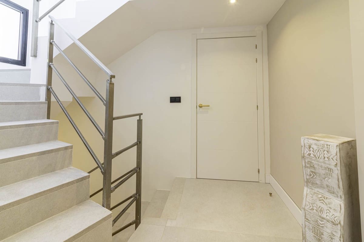 7 quarto Moradia para venda em Elviria com piscina - 3 790 000 € (Ref: 7356732)