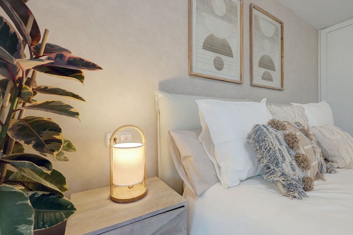 4 soveværelse Penthouse til salg i Bahia de Marbella med swimmingpool - € 849.000 (Ref: 8722728)