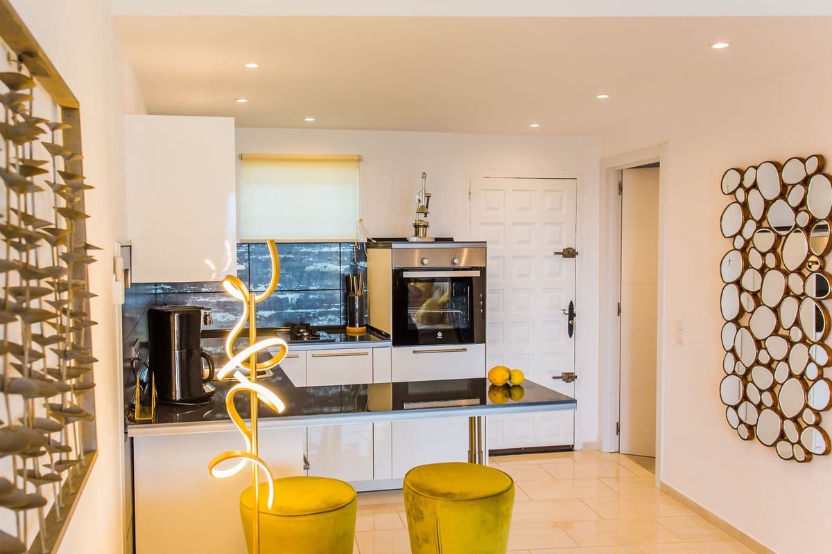 1 chambre Appartement à vendre à Marbesa avec piscine - 299 000 € (Ref: 8722771)