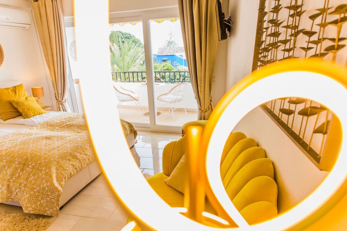 1 chambre Appartement à vendre à Marbesa avec piscine - 299 000 € (Ref: 8722771)