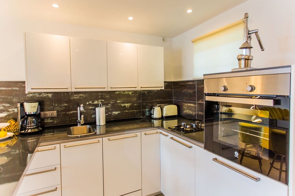 1 chambre Appartement à vendre à Marbesa avec piscine - 299 000 € (Ref: 8722771)