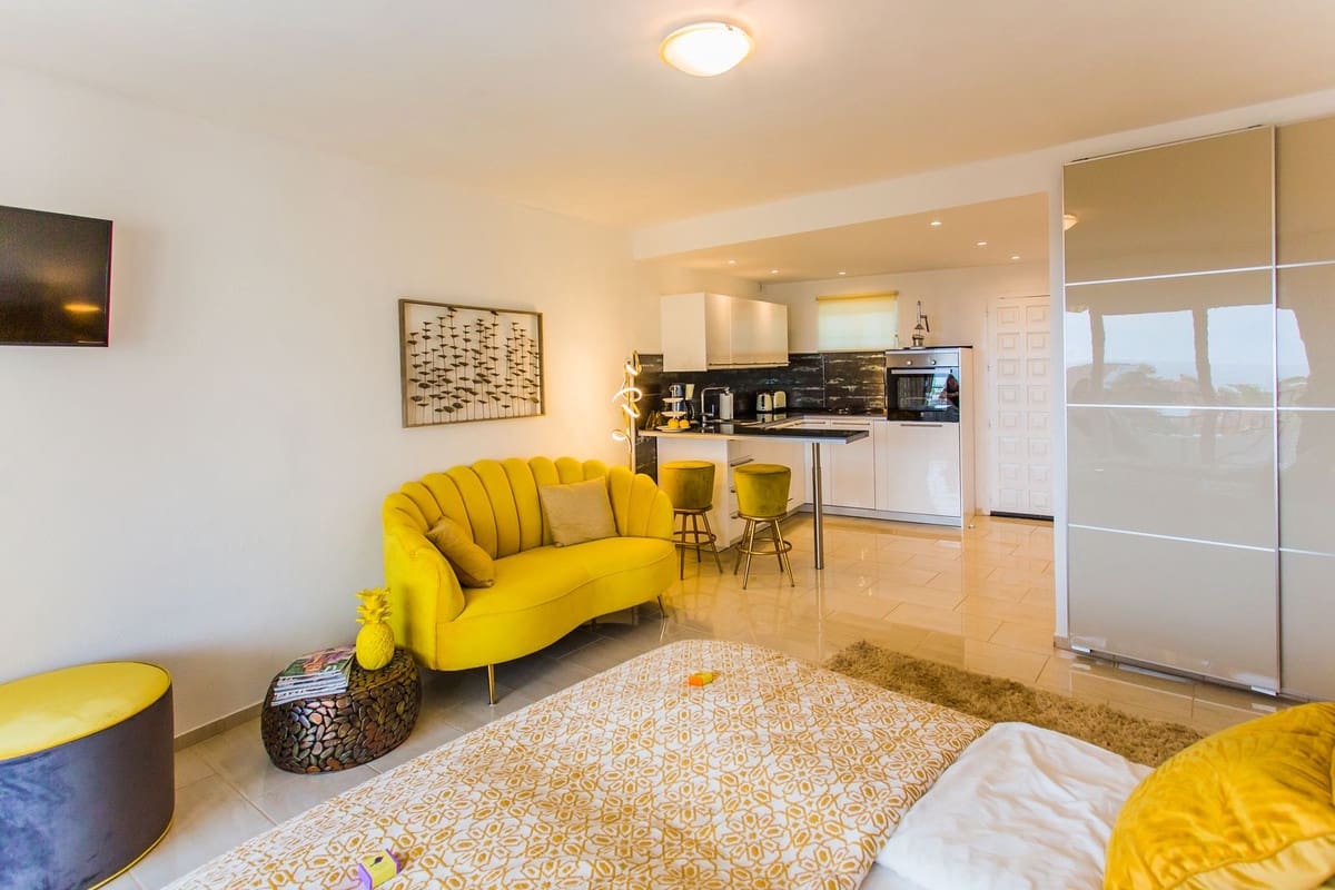 1 chambre Appartement à vendre à Marbesa avec piscine - 299 000 € (Ref: 8722771)