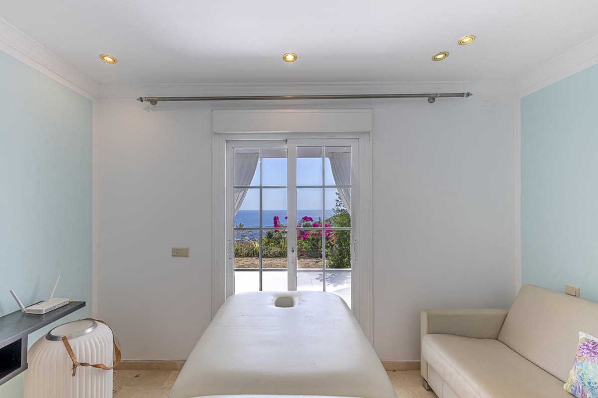 3 soveværelse Byhus til salg i Elviria - € 980.000 (Ref: 8722922)