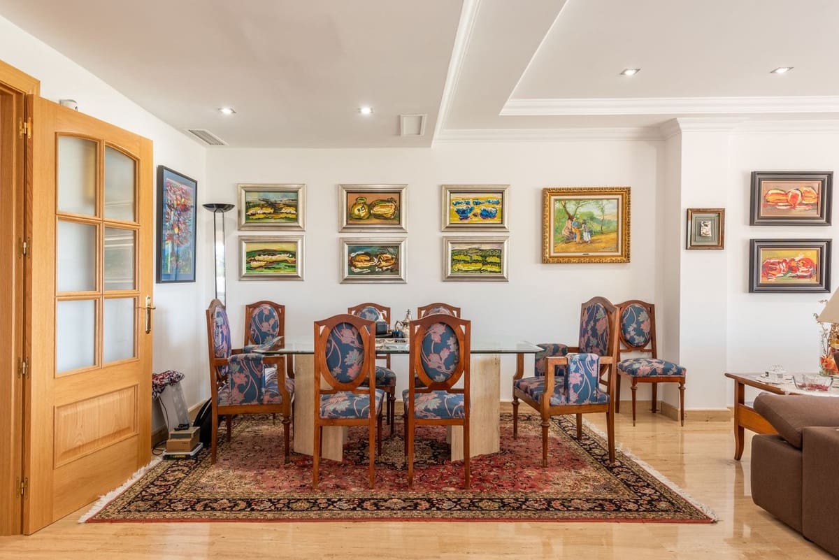 3 sypialnia Apartament na sprzedaż w Golden Mile z basenem - 1 090 000 € (Ref: 8724639)