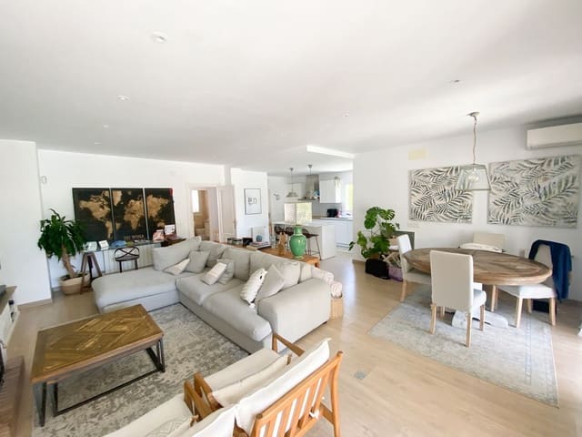 3 quarto Casa em Banda para venda em San Pedro de Alcántara Pueblo, Marbella com piscina - 1 475 000 € (Ref: 8724645)