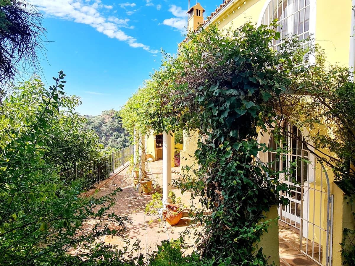 4 sypialnia Willa na sprzedaż w Ojen - 490 000 € (Ref: 8816248)