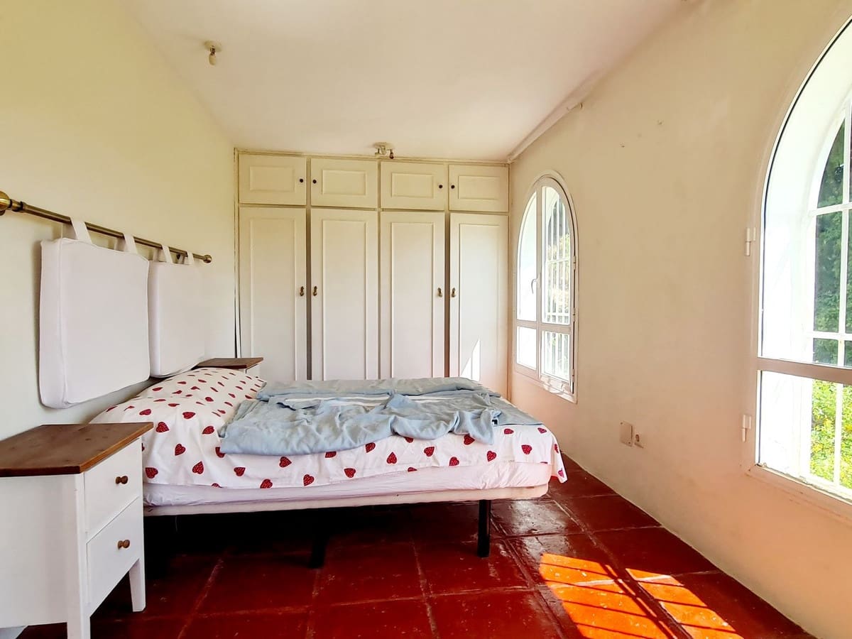 4 sypialnia Willa na sprzedaż w Ojen - 490 000 € (Ref: 8816248)