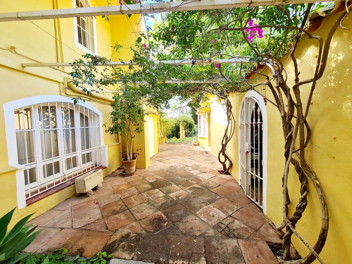 4 sypialnia Willa na sprzedaż w Ojen - 490 000 € (Ref: 8816248)