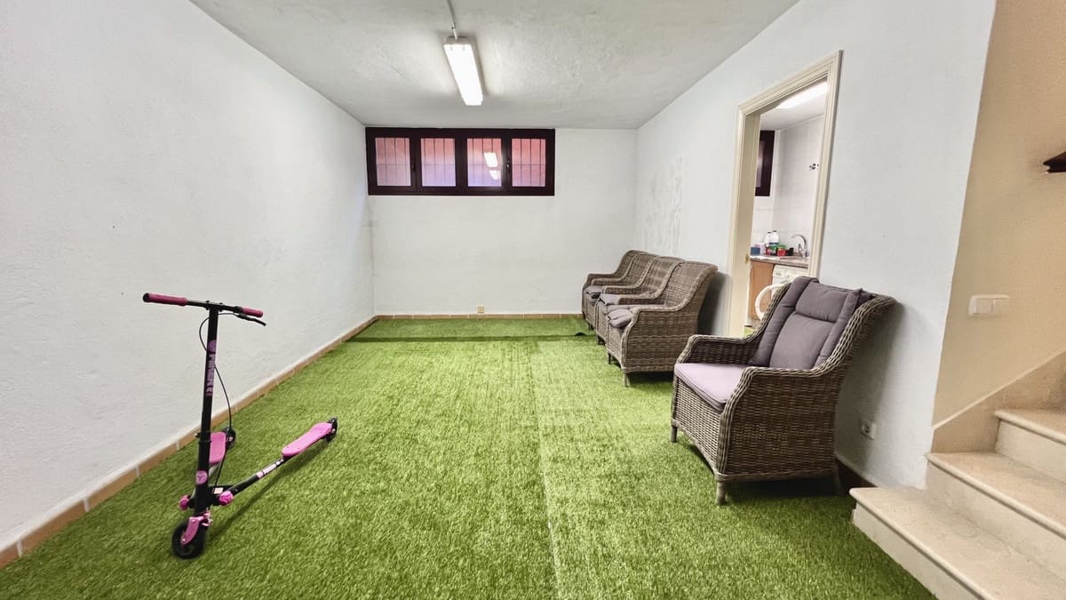 3 sovrum Hus till salu i Golden Mile med pool - 1 370 000 € (Ref: 8845598)