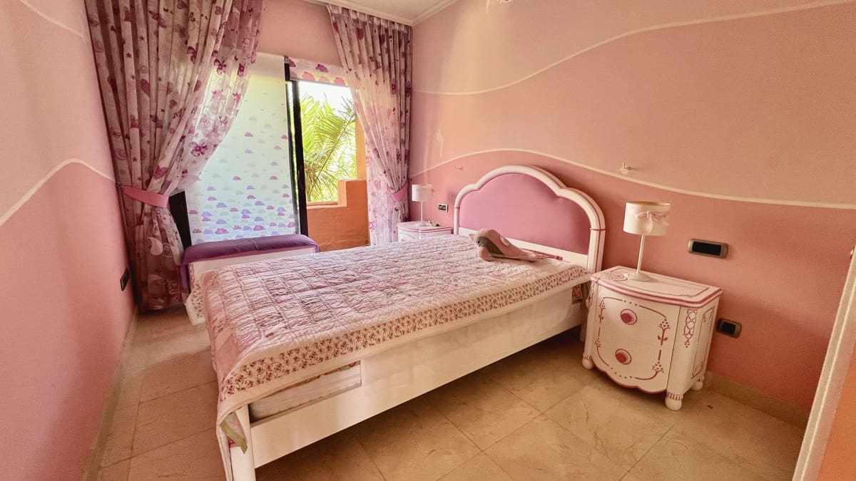 3 sovrum Hus till salu i Golden Mile med pool - 1 370 000 € (Ref: 8845598)