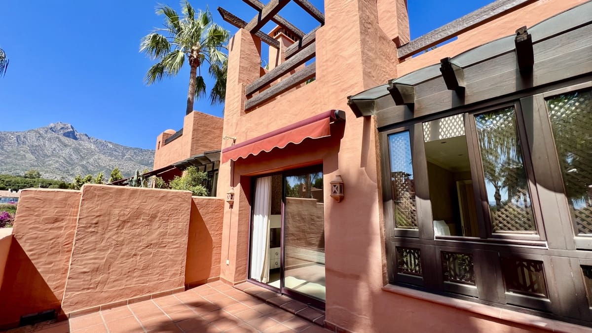 3 sovrum Hus till salu i Golden Mile med pool - 1 370 000 € (Ref: 8845598)