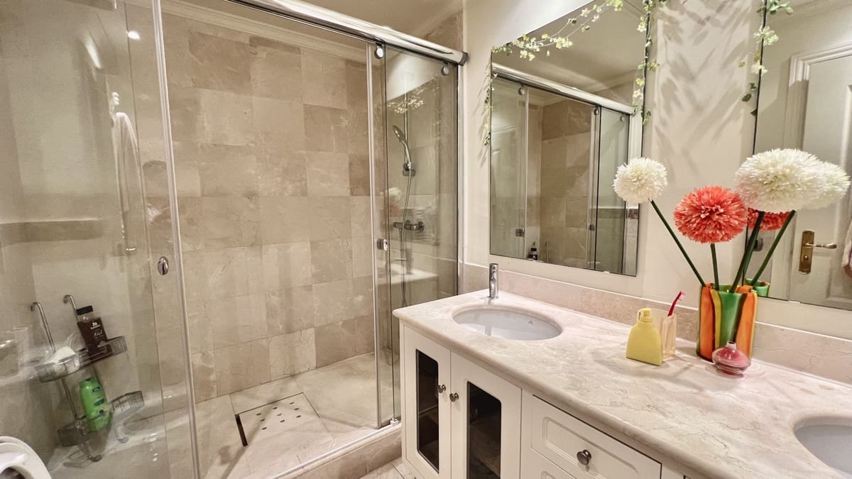 3 sovrum Hus till salu i Golden Mile med pool - 1 370 000 € (Ref: 8845598)