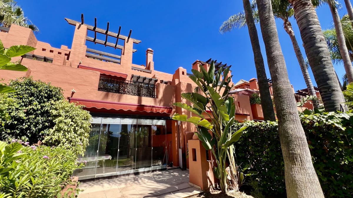 3 sovrum Hus till salu i Golden Mile med pool - 1 370 000 € (Ref: 8845598)