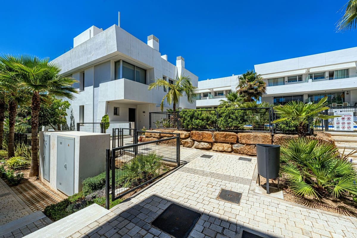 4 soveværelse Byhus til salg i Rio Real - € 1.250.000 (Ref: 8880274)