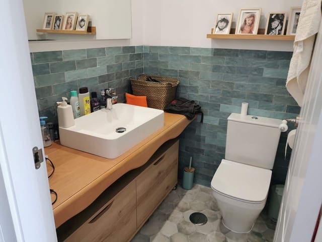 2 makuuhuone Omakotitalo myytävänä paikassa Calahonda, Mijas mukana uima-altaan - 775 000 € (Ref: 8880275)