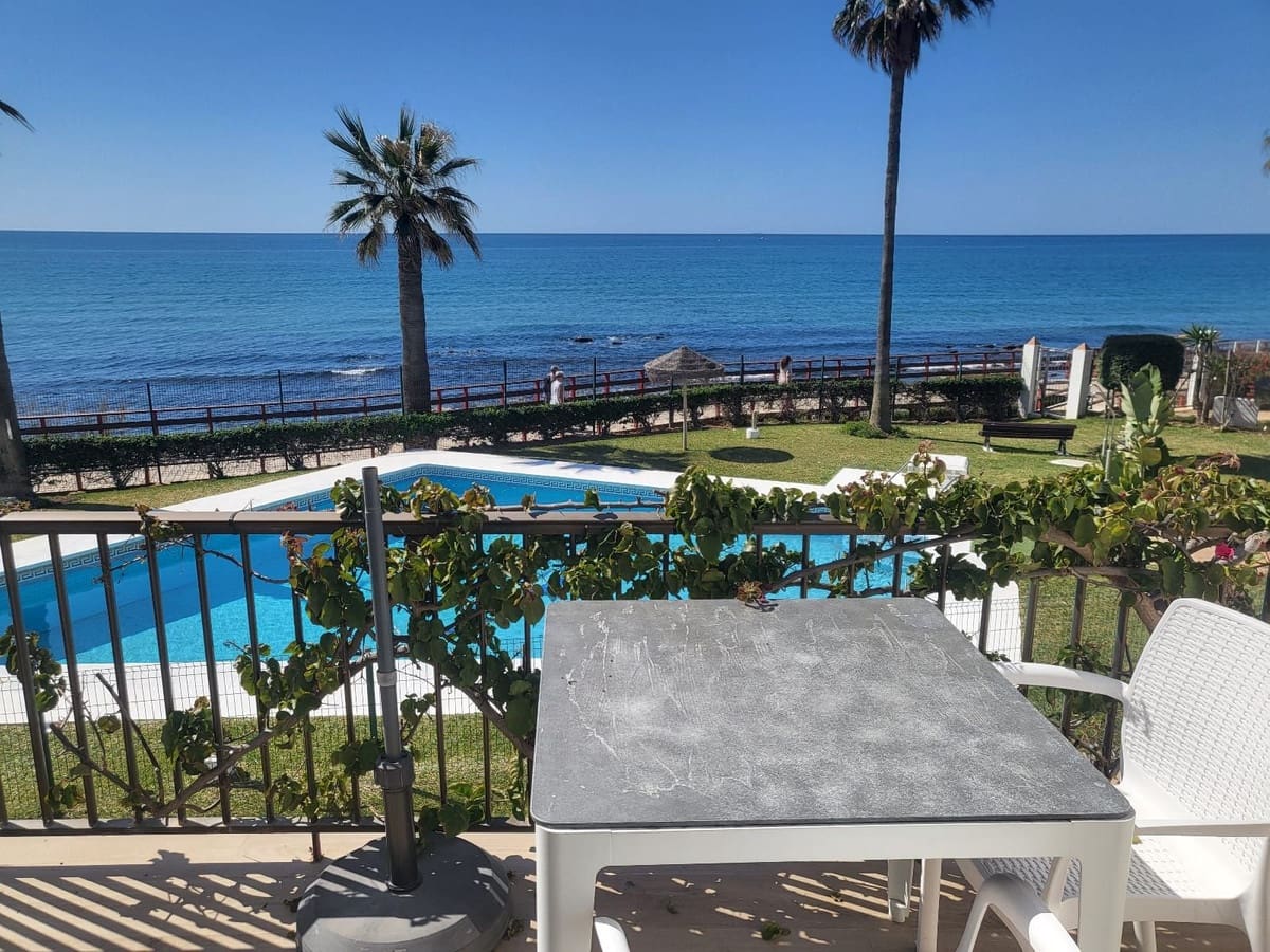 2 soveværelse Byhus til salg i Calahonda med swimmingpool - € 775.000 (Ref: 8880275)