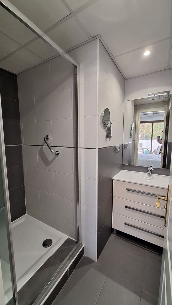 2 sypialnia Apartament na sprzedaż w Elviria z basenem - 395 000 € (Ref: 8880291)