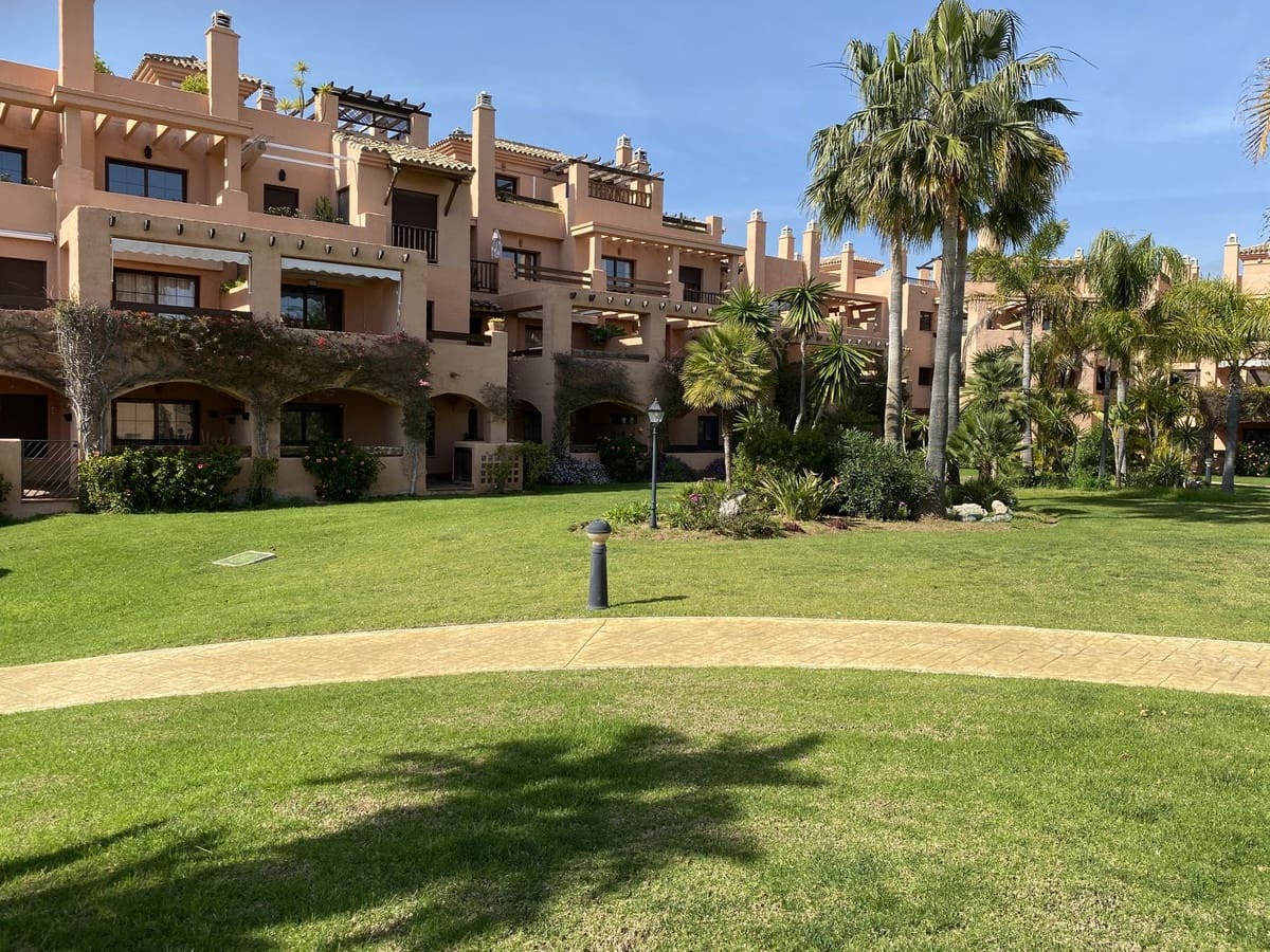 3 soveværelse Lejlighed til salg i Atalaya-Isdabe med swimmingpool - € 685.000 (Ref: 8880294)