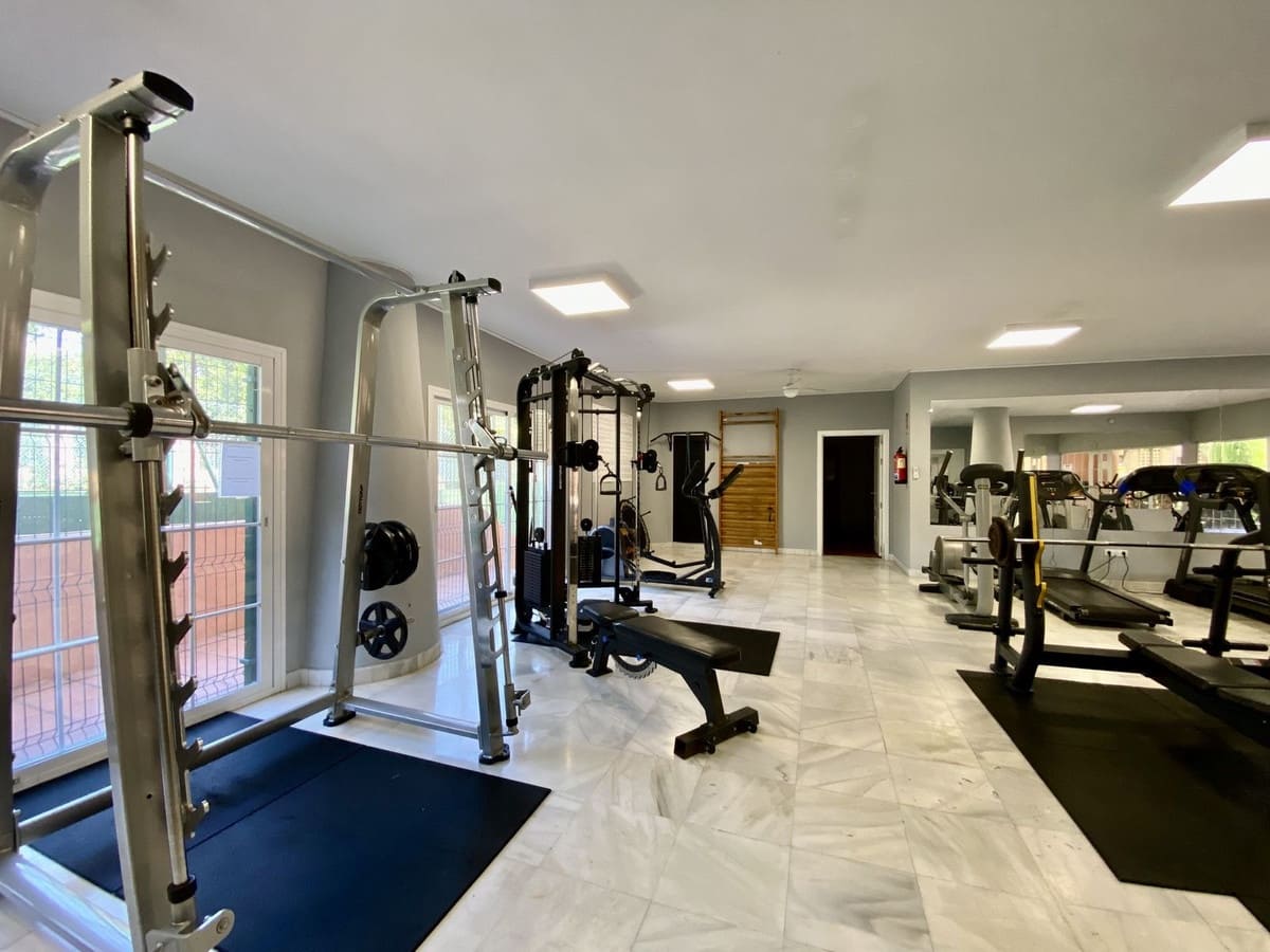 3 soveværelse Lejlighed til salg i Atalaya-Isdabe med swimmingpool - € 685.000 (Ref: 8880294)