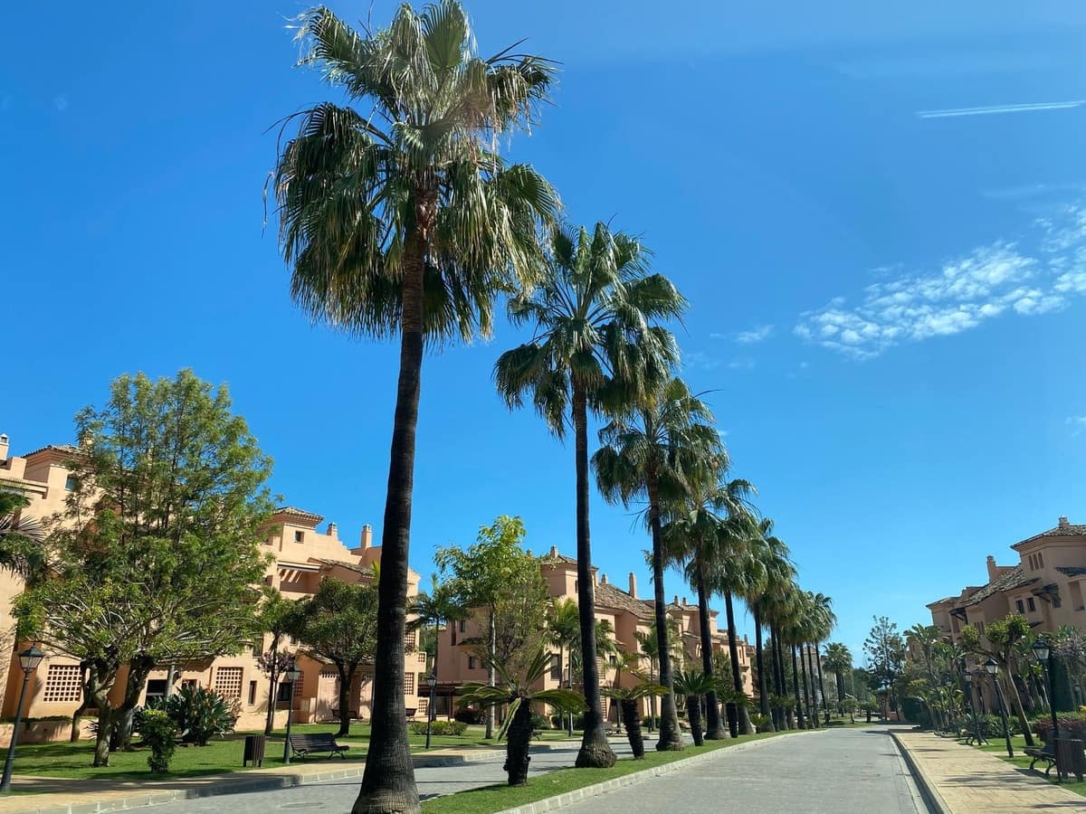 3 soveværelse Lejlighed til salg i Atalaya-Isdabe med swimmingpool - € 685.000 (Ref: 8880294)