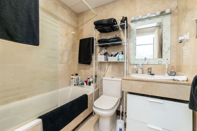 3 bedroom Apartment for sale in Bel-Air, Estepona with pool - € 595,000 (Ref: 8886305)