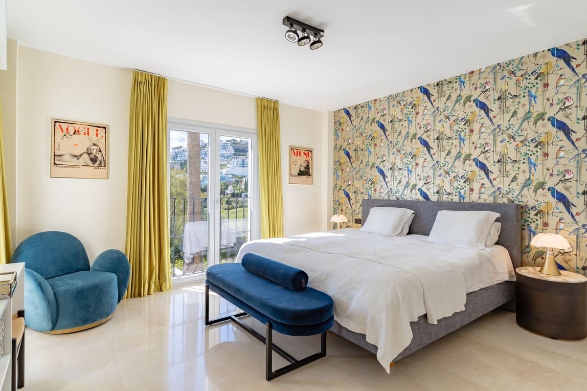 3 soveværelse Byhus til salg i La Quinta med swimmingpool - € 1.100.000 (Ref: 8916235)