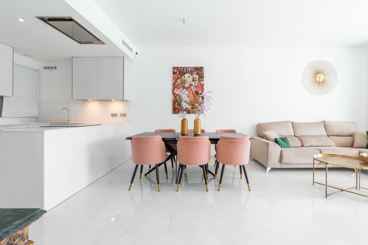 2 quarto Apartamento para venda em New Golden Mile com piscina - 429 000 € (Ref: 8946939)