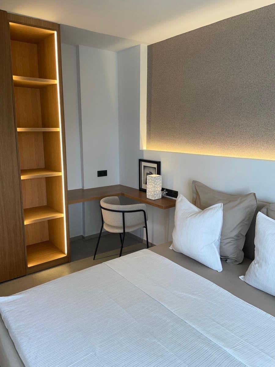 3 Zimmer Penthouse zu verkaufen in Aloha Golf mit Pool - 770.000 € (Ref: 8957864)