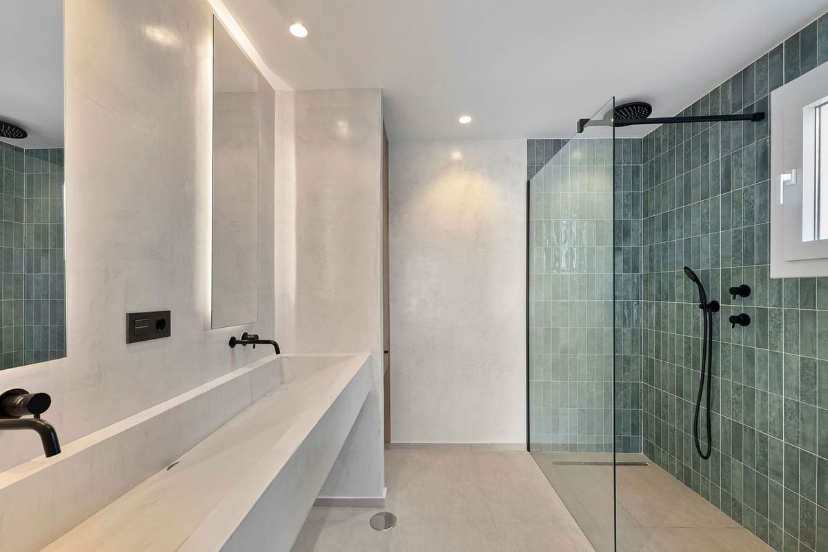 3 Zimmer Penthouse zu verkaufen in Aloha Golf mit Pool - 749.000 € (Ref: 8957864)