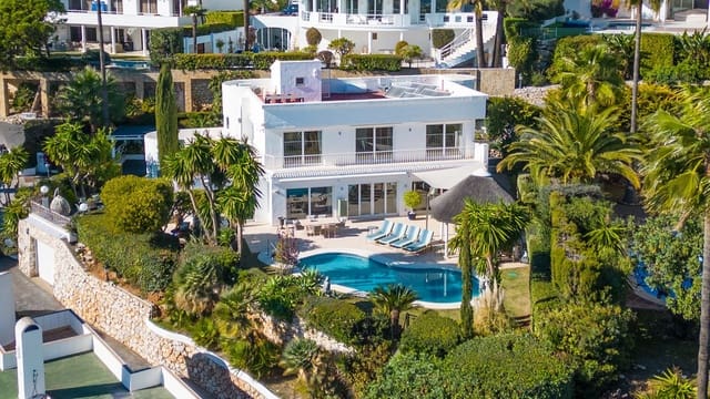 4 Zimmer Villa zu verkaufen in La Carolina - Guadalpín, Marbella mit Pool - 3.995.000 € (Ref: 8957875)