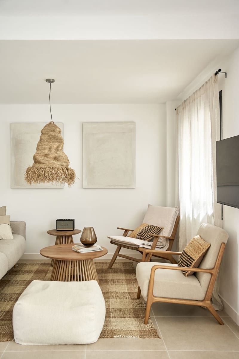 3 soveværelse Byhus til salg i El Paraiso med swimmingpool - € 549.000 (Ref: 8994782)