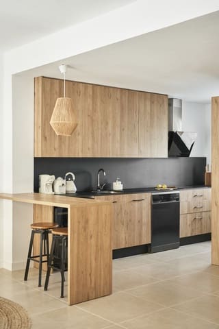 3 bedroom Townhouse for sale in El Paraiso, Estepona with pool - € 595,000 (Ref: 8994782)