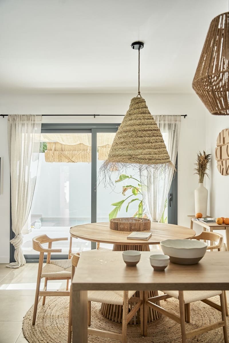 3 soveværelse Byhus til salg i El Paraiso med swimmingpool - € 549.000 (Ref: 8994782)