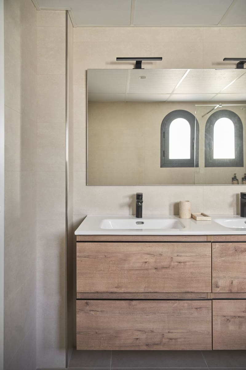 3 soveværelse Byhus til salg i El Paraiso med swimmingpool - € 549.000 (Ref: 8994782)