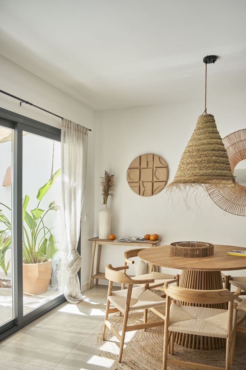 3 soveværelse Byhus til salg i El Paraiso med swimmingpool - € 549.000 (Ref: 8994782)