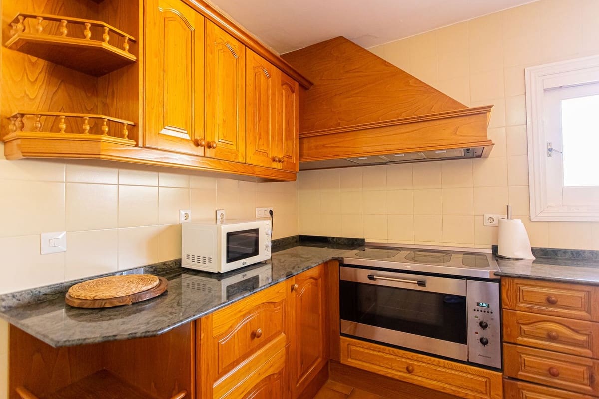 8 soveværelse Villa til salg i Nueva Andalucia med swimmingpool - € 3.500.000 (Ref: 8994797)