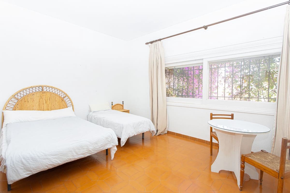 8 soveværelse Villa til salg i Nueva Andalucia med swimmingpool - € 3.500.000 (Ref: 8994797)