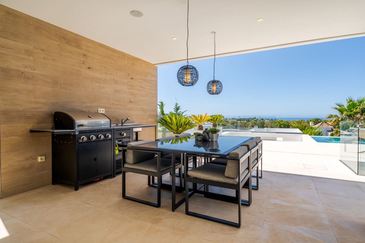 5 soveværelse Villa til salg i Benahavis med swimmingpool - € 4.995.000 (Ref: 8994815)