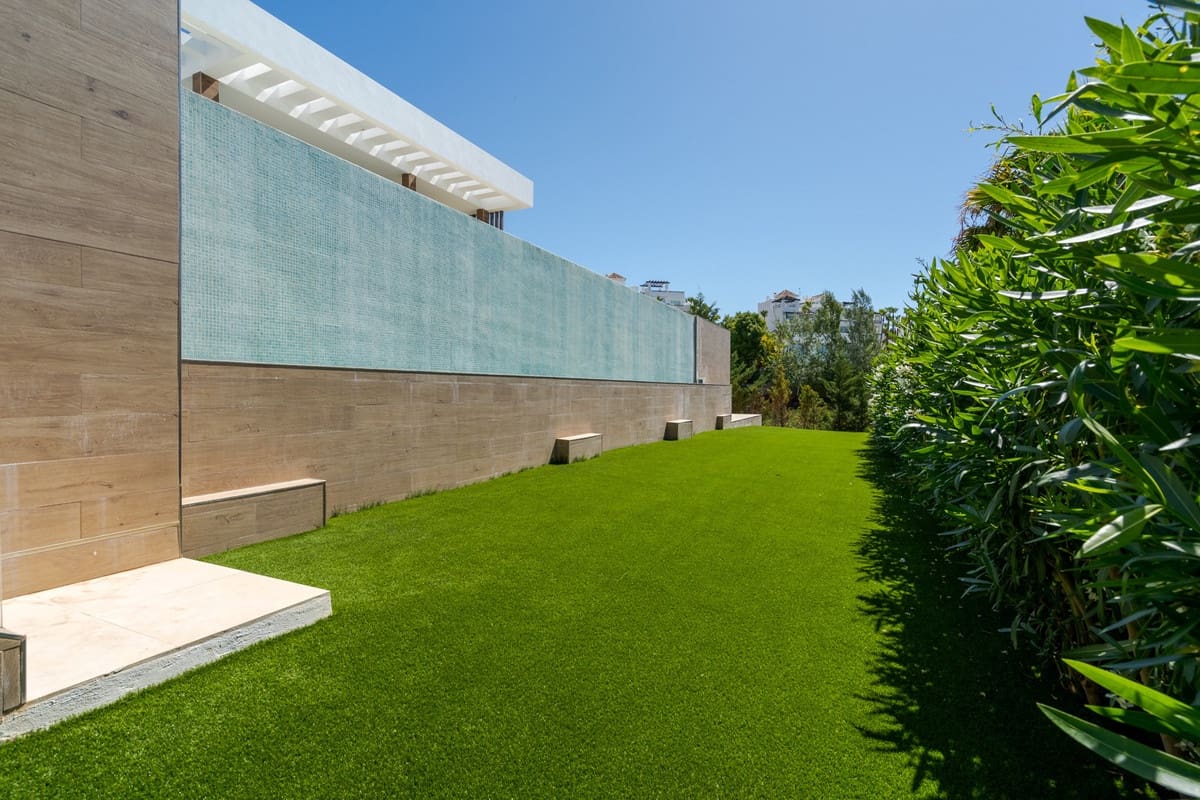 5 soveværelse Villa til salg i Benahavis med swimmingpool - € 4.995.000 (Ref: 8994815)