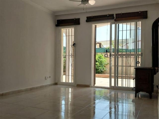 4 bedroom Townhouse for sale in Calahonda, Mijas with pool - € 635,000 (Ref: 8994822)