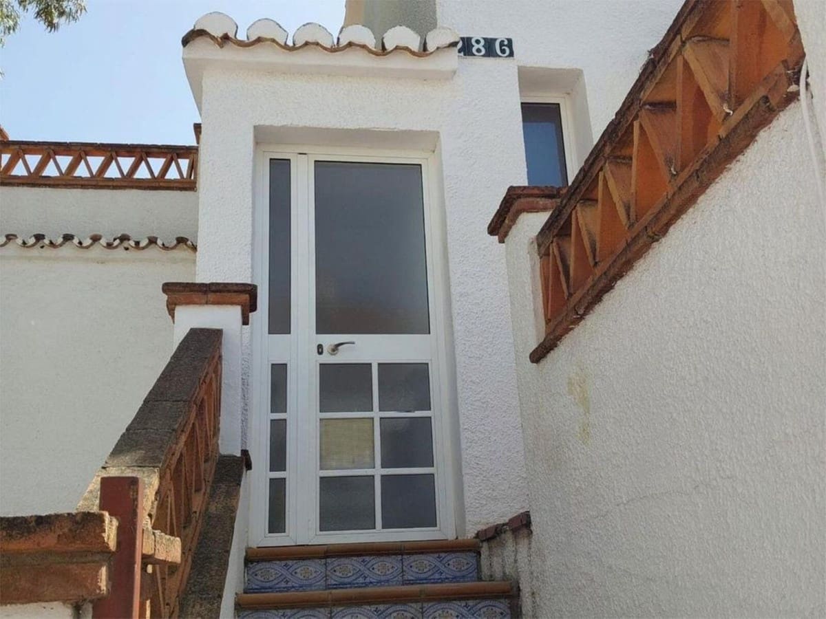 4 soveværelse Byhus til salg i Calahonda med swimmingpool - € 635.000 (Ref: 8994822)