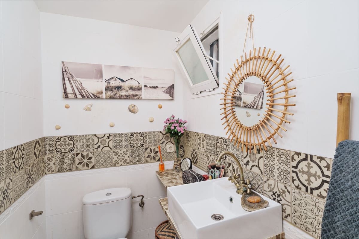 3 soveværelse Byhus til salg i Marbella med swimmingpool - € 790.000 (Ref: 8994829)