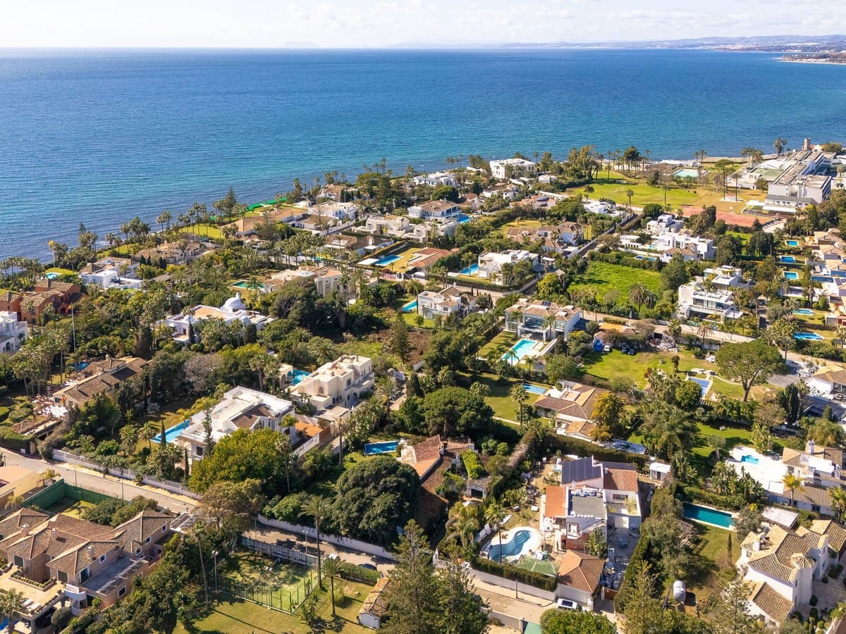 4 soveværelse Villa til salg i Guadalmansa med swimmingpool - € 2.200.000 (Ref: 9015127)