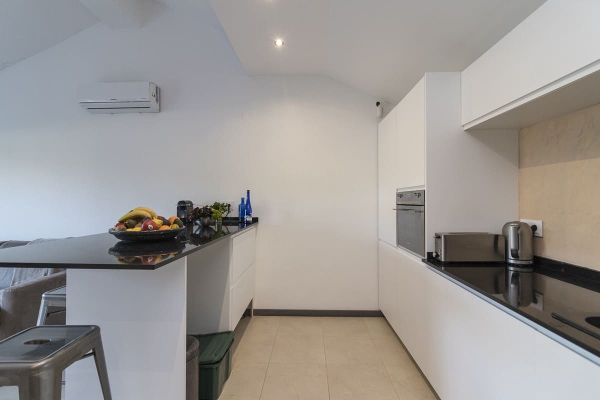 9 soveværelse Villa til salg i Elviria med swimmingpool - € 1.295.000 (Ref: 9015159)