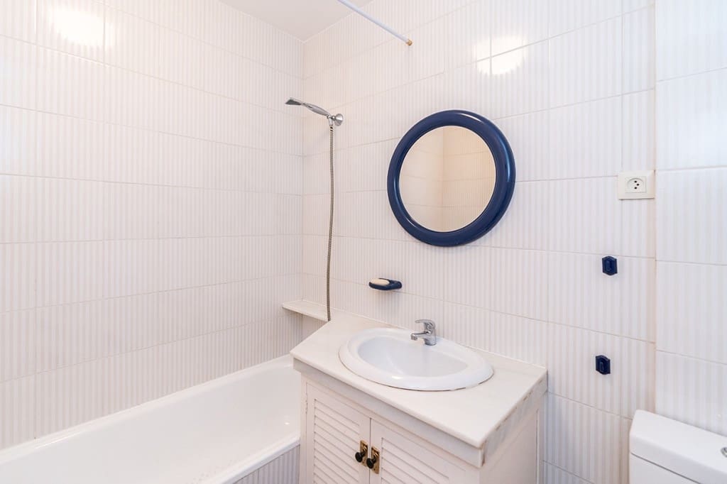 2 slaapkamer Appartement te koop in Calahonda met zwembad - € 579.000 (Ref: 9024228)