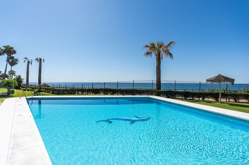 2 slaapkamer Appartement te koop in Calahonda met zwembad - € 579.000 (Ref: 9024228)